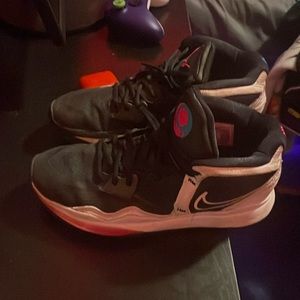 Kyrie basketball shoes, size 8